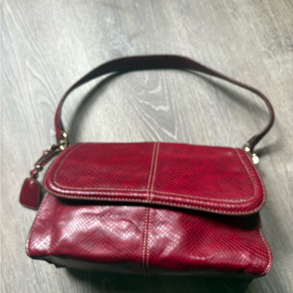 Liz Claiborne Red Leather Shoulder Bag with Flap